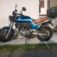 Suzuki XF Freewind 650 - 1998
