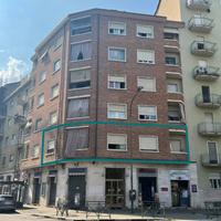 Appartamento con due garage e cantina a Torino