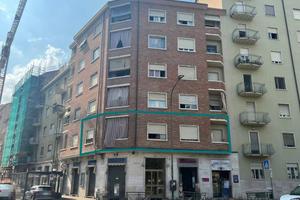 Appartamento con due garage e cantina a Torino