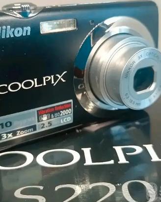 Nikon Coolpix S220 fotocamera digitale 
