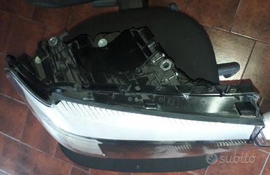 Faro DX 1039.102.A000 per BMW Serie 5 (2022)