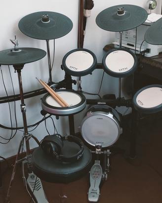 batteria elettronica Yamaha dtx 502