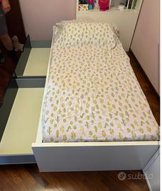 Letto Ikea singolo con cassettoni