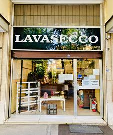 Storica lavanderia artigianale avviata