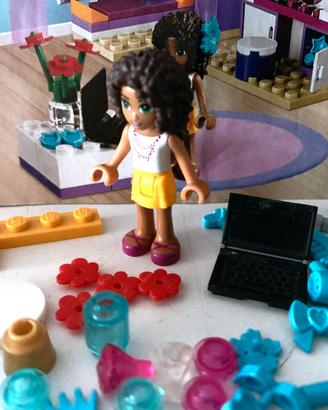 LEGO Friends - La camera da letto di Andrea