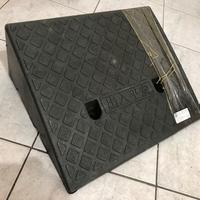 Rampa gradino-marciapiede H17x50x40cm