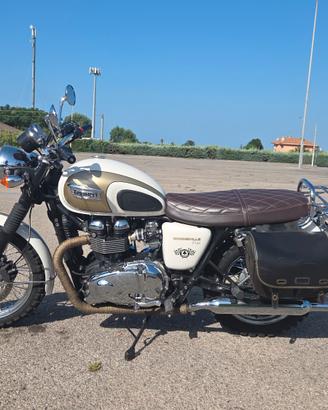 Ttriumph Bonneville T100