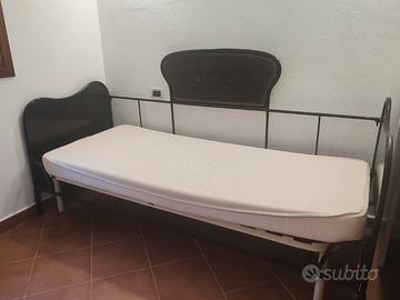 Divano letto in ferro battuto 
