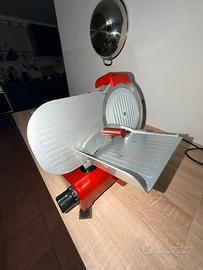 Affettatrice RGV 25 Special Ediction Red