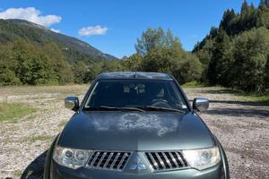 PICK-UP MITSUBISHI L200