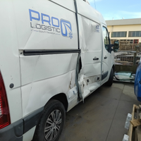 Furgone Frigo Incidentato riparabilissimo