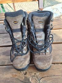 Scarponi trekking uomo