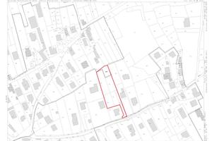 AMPIO E PIANEGGIANTE TERRENO EDIFICABILE