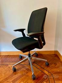 Sedia da ufficio ergonomica Steelcase Amia