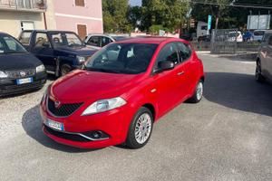 Lancia Ypsilon 1.2 69 CV 5 porte GPL Ecochic Plati