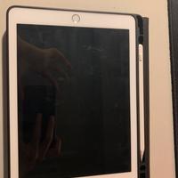 Ipad 6th generazione 32gb + penna + cover tastiera