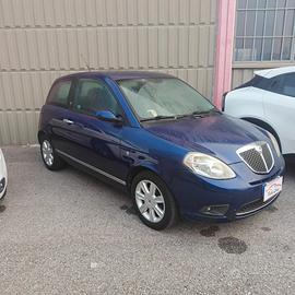 Lancia Ypsilon 3 Porte Ypsilon 1.2 8v New Oro (oro