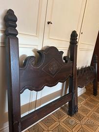 Letti Singoli in Legno Massello
