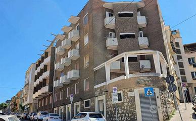 Locale in via Toscana, 82, La Vega - Tuvixeddu, Ca