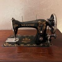 Macchina da cucire NECCHI