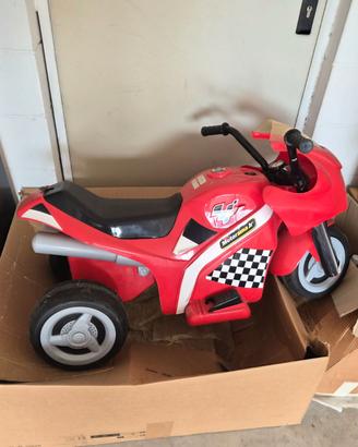 Moto giocattolo elettrica