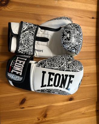 Leone guanti da Boxe Maori Nero-Bianco