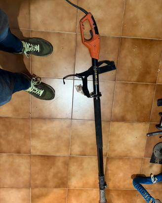 Motosega BLACK+DECKER