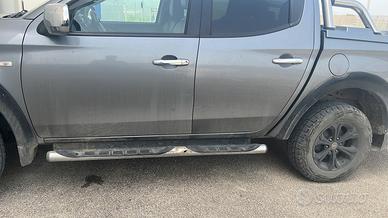 PEDANA LATERALE Sx FULLBACK L200