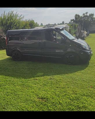 Opel vivaro 9 posti