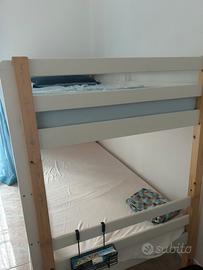 Letto a castello con materassi