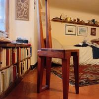Sedia di legno moderna