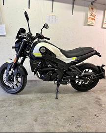 Benelli disponibile tutti i ricambi ok