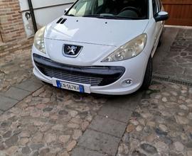 Peugeot 206 - 2012 1.1 gpl