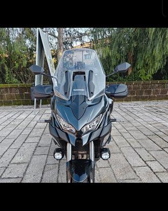 Kawasaki Versys 1000 SE Grand Tourer