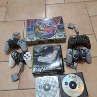 playstation 1 con 4 joystick e multi tap