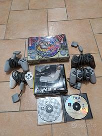 playstation 1 con 4 joystick e multi tap