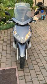 Scooter Peugeot Geopolis