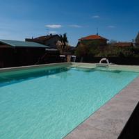 PISCINA ESTERNA PREFABBRICATA