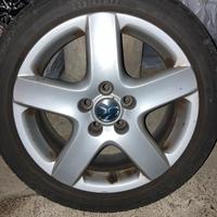 4 Cerchi lega R17 wolkswagen con gomme