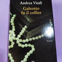 Galeotto fu il Collier - Andrea Vitali