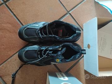 Scarpe antinfortunistiche Cofra