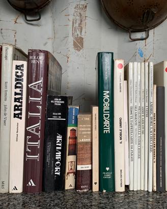 23 Libri Arte  del mobile, antiquariato