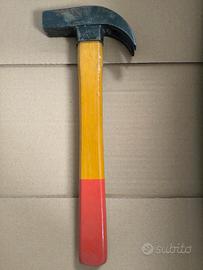 Martello da falegname semi nuovo 