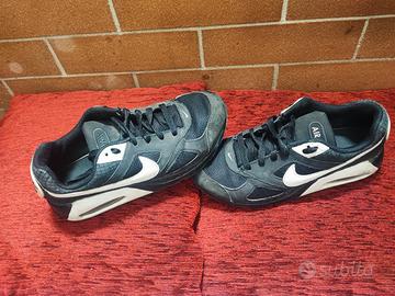 scarpe usate sneakers, calcio e calcetto