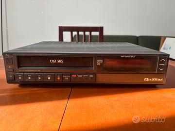 Videoregistratore VHS marca Quasar NON funzionante