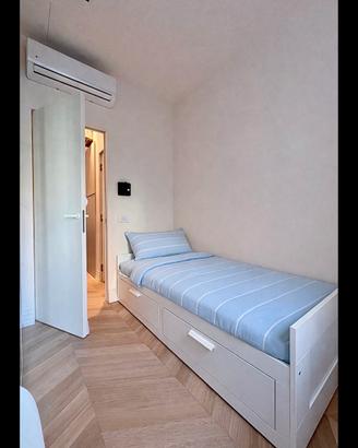 armadio, letto, sedia Ikea