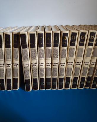 Enciclopedia  Atlanticajunior con 16 volumi