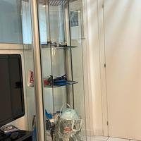 Vetrina a colonna illuminata h2 mt