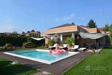 VILLA SINGOLA A BERNAREGGIO