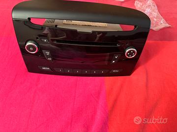 Auto radio lancia y